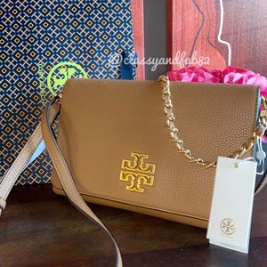 NWT Tory Burch crossbody/clutch